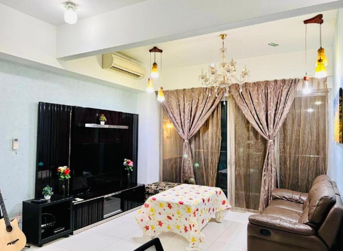 Regalia Skypool Klcc Dorms By Tasrifa Asrama