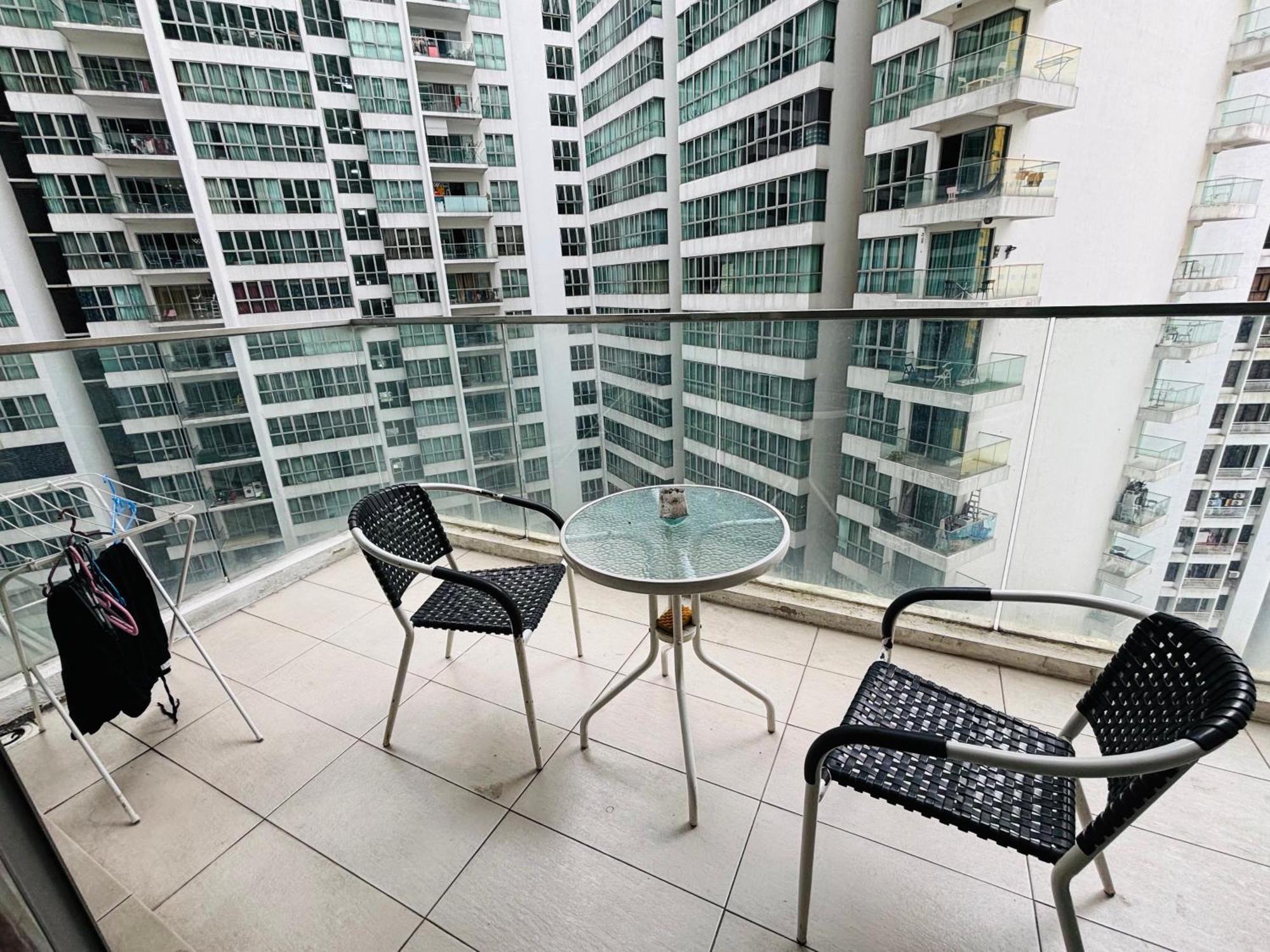 Regalia Skypool Klcc Dorms By Tasrifa * Kuala Lumpur